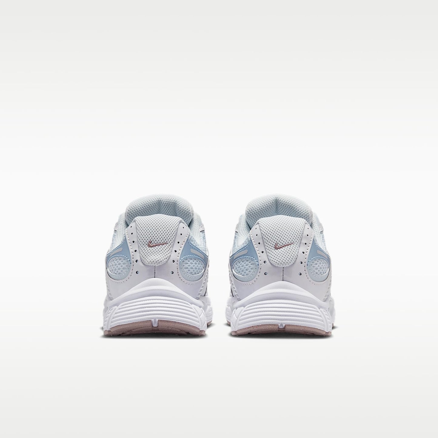Nike Unisex-Child V5 RNR (Big Kid)