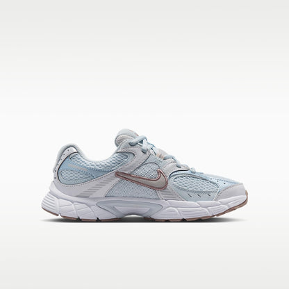 Nike Unisex-Child V5 RNR (Big Kid)