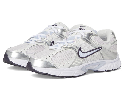 Nike Unisex-Child V5 RNR (Big Kid)