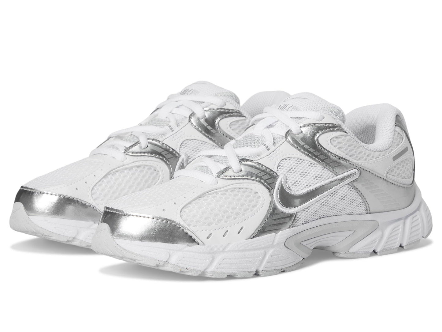 Nike Unisex-Child V5 RNR (Big Kid)