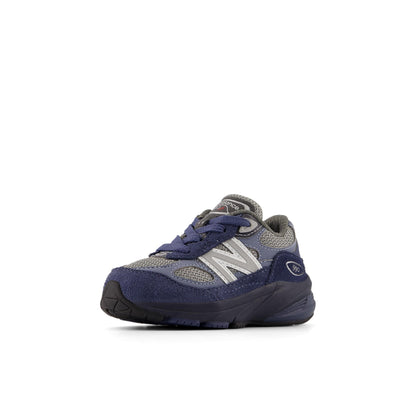 New Balance Kids' 990 V6 Lace-up Sneaker