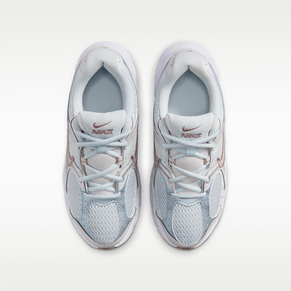 Nike Unisex-Child V5 RNR (Big Kid)