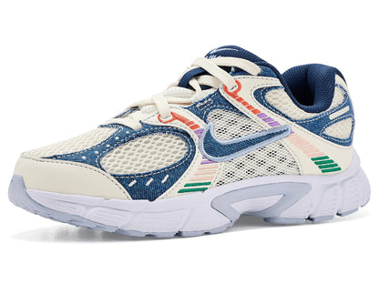 Nike Unisex-Child V5 RNR (Big Kid)